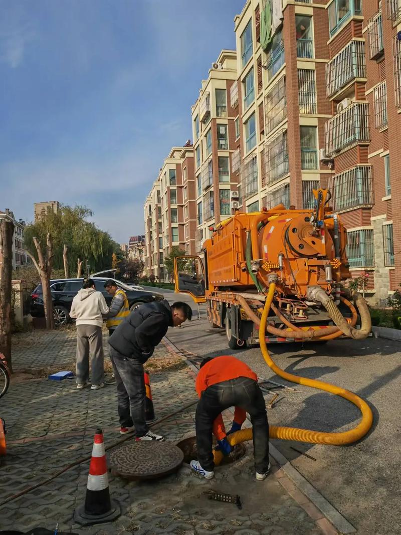城市地下血脉的守护者 管道清淤、修复与综合养护技术解析